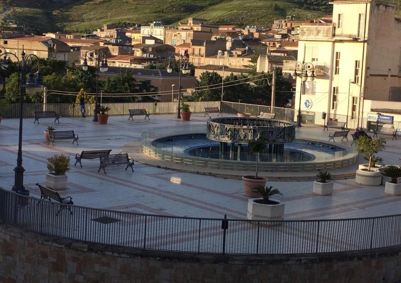 Fontana Di Li Rosi Leilighet Campofranco Eksteriør bilde